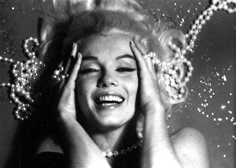 frase maroòyn monroe due gocce chanel|Marilyn Monroe profumo: il suo preferito non era sono Chanel .